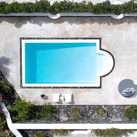 Aqua: Modern Santorini Retreat With Private Pool * Karterados (Santorini)