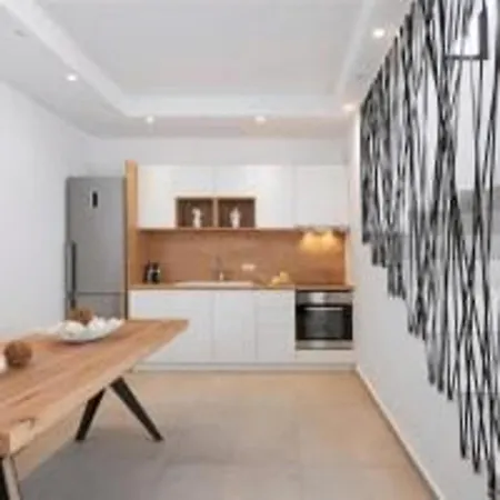 וילה Modern & Comfortable Santorini 3 Bedrooms Aqua Private Pool קרטראדוס