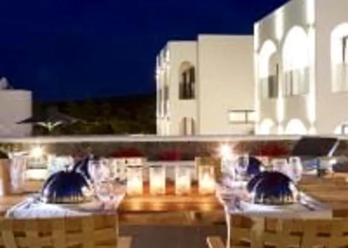 Modern & Comfortable Santorini 3 Bedrooms Aqua Private Pool Karterados (Santorini)