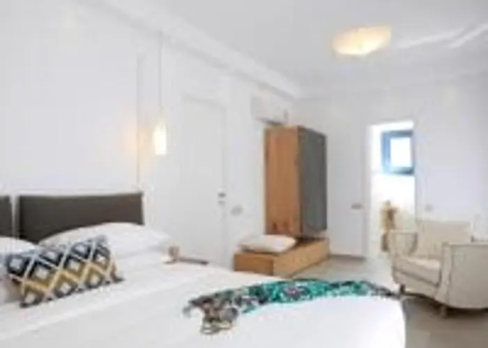 Vila Modern & Comfortable Santorini 3 Bedrooms Aqua Private Pool Karterados (Santorini)