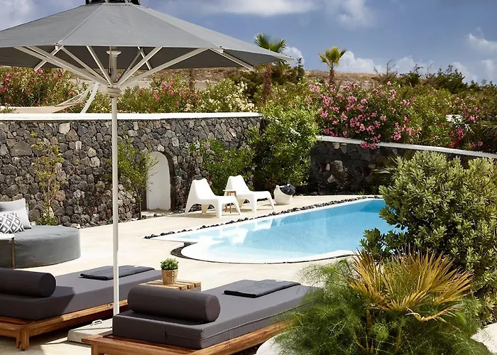 Vila Modern & Comfortable Santorini 3 Bedrooms Aqua Private Pool