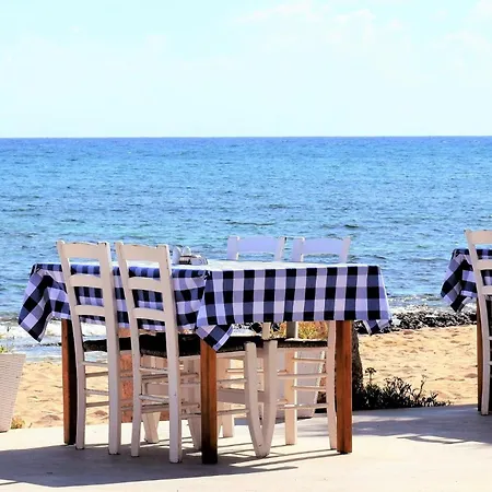 Modern & Comfortable Santorini 3 Bedrooms Aqua Private Pool * 卡特瑞杜斯
