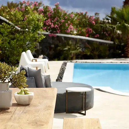 别墅 Modern & Comfortable Santorini 3 Bedrooms Aqua Private Pool 卡特瑞杜斯